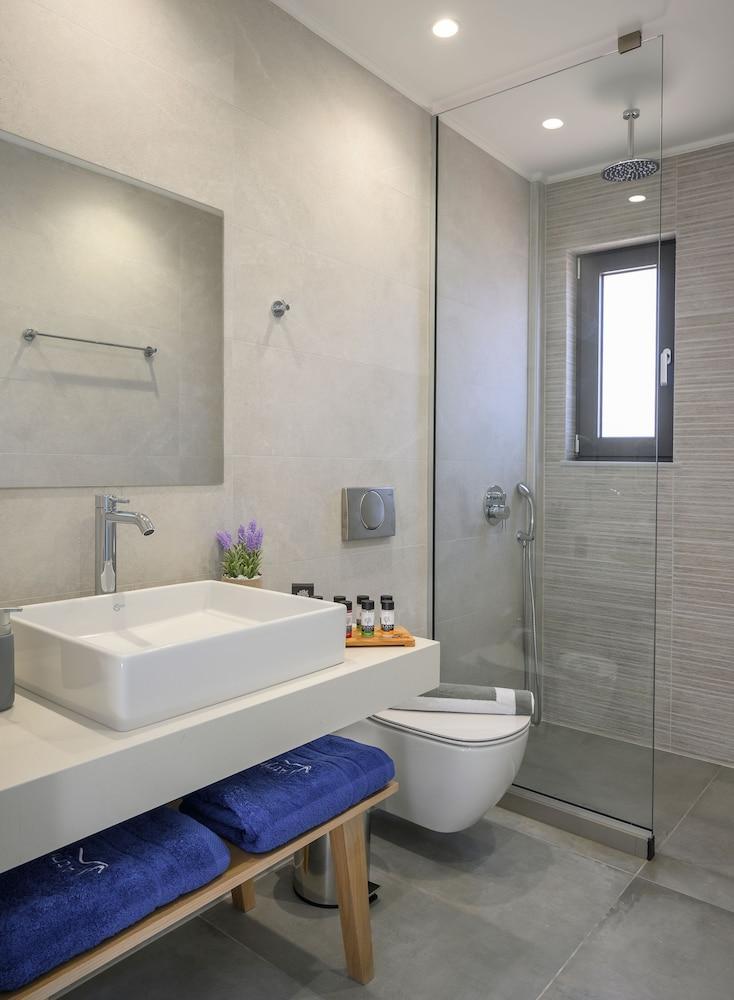 Athina Suites Luxury Suites Near The Sea Platanias Platanias  Exterior photo