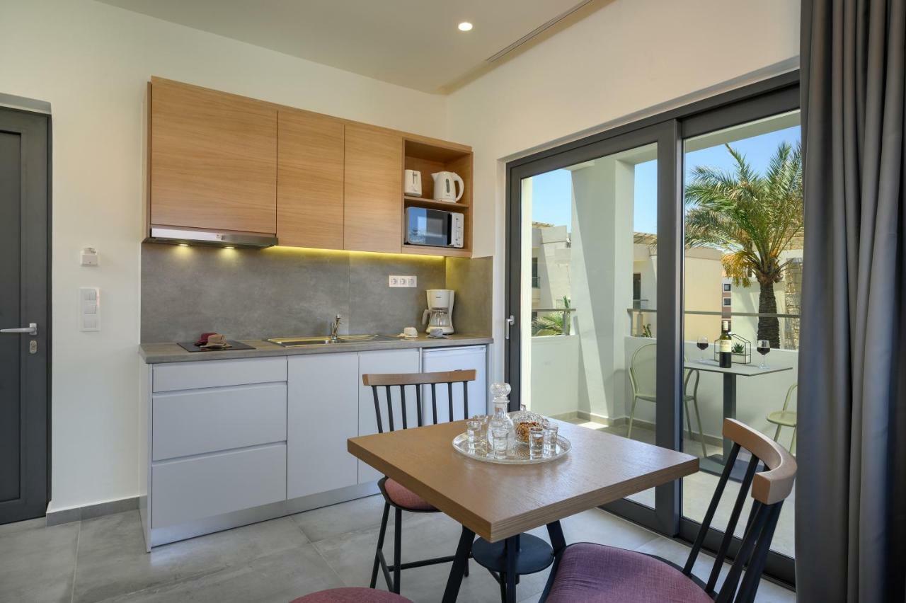Athina Suites Luxury Suites Near The Sea Platanias Platanias  Exterior photo