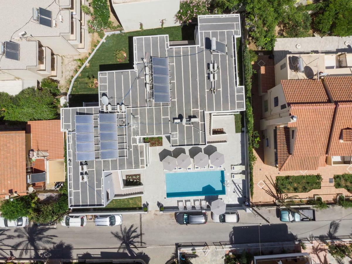 Athina Suites Luxury Suites Near The Sea Platanias Platanias  Exterior photo